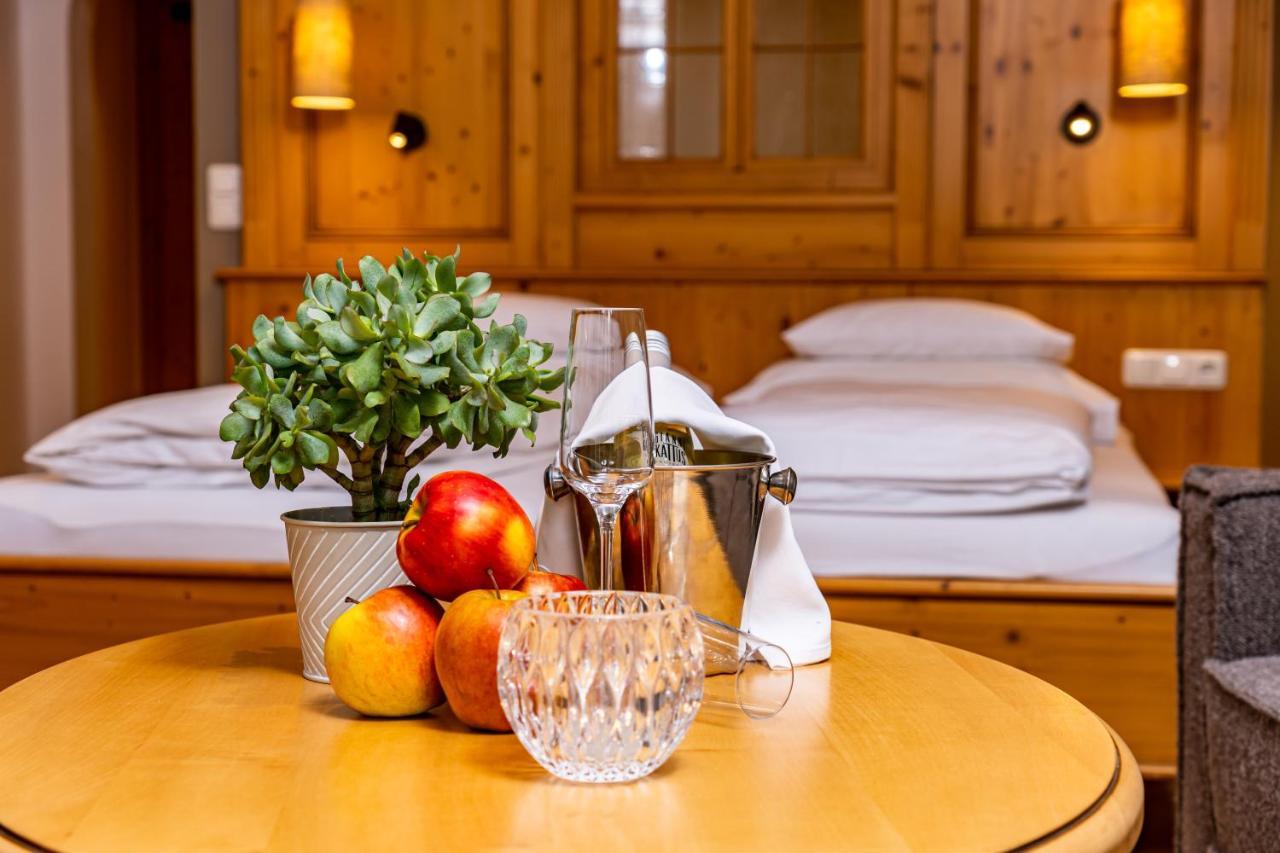 Hotel Fischerwirt Natur Waldspa Faistenau Kültér fotó