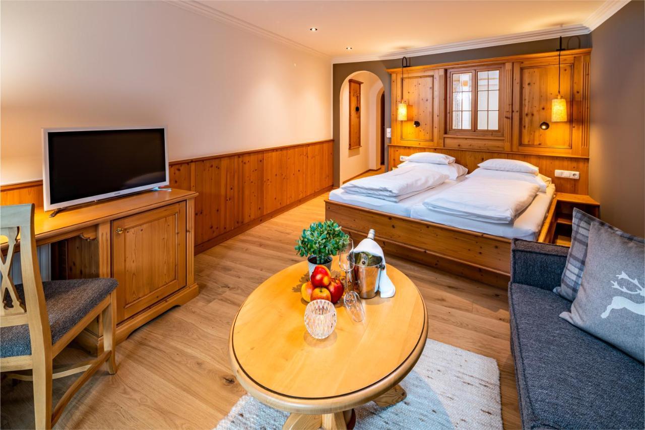 Hotel Fischerwirt Natur Waldspa Faistenau Kültér fotó